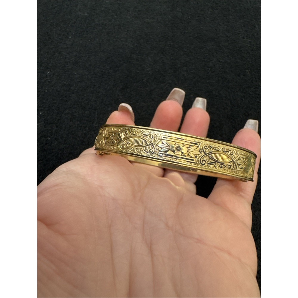 VICTORIAN FM Gold-Filled Taille d'Epergne Bangle w/Safety Chain, Floral, 12KGF